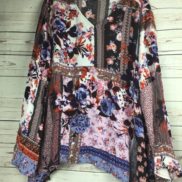 Style Co Mixed-Print Bell-Sleeve Floral Blouse - Picture 2 of 6